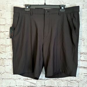 Greg Norman Golf Shorts 8.5” Black Flat Front Elastic Waist Mens Size 38